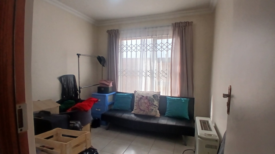 3 Bedroom Property for Sale in Mandela View Free State